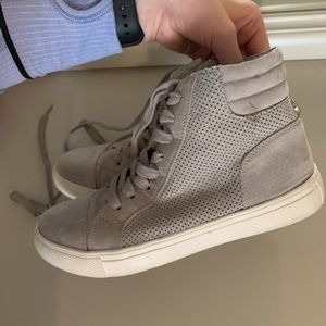 Steve Madden sneakers